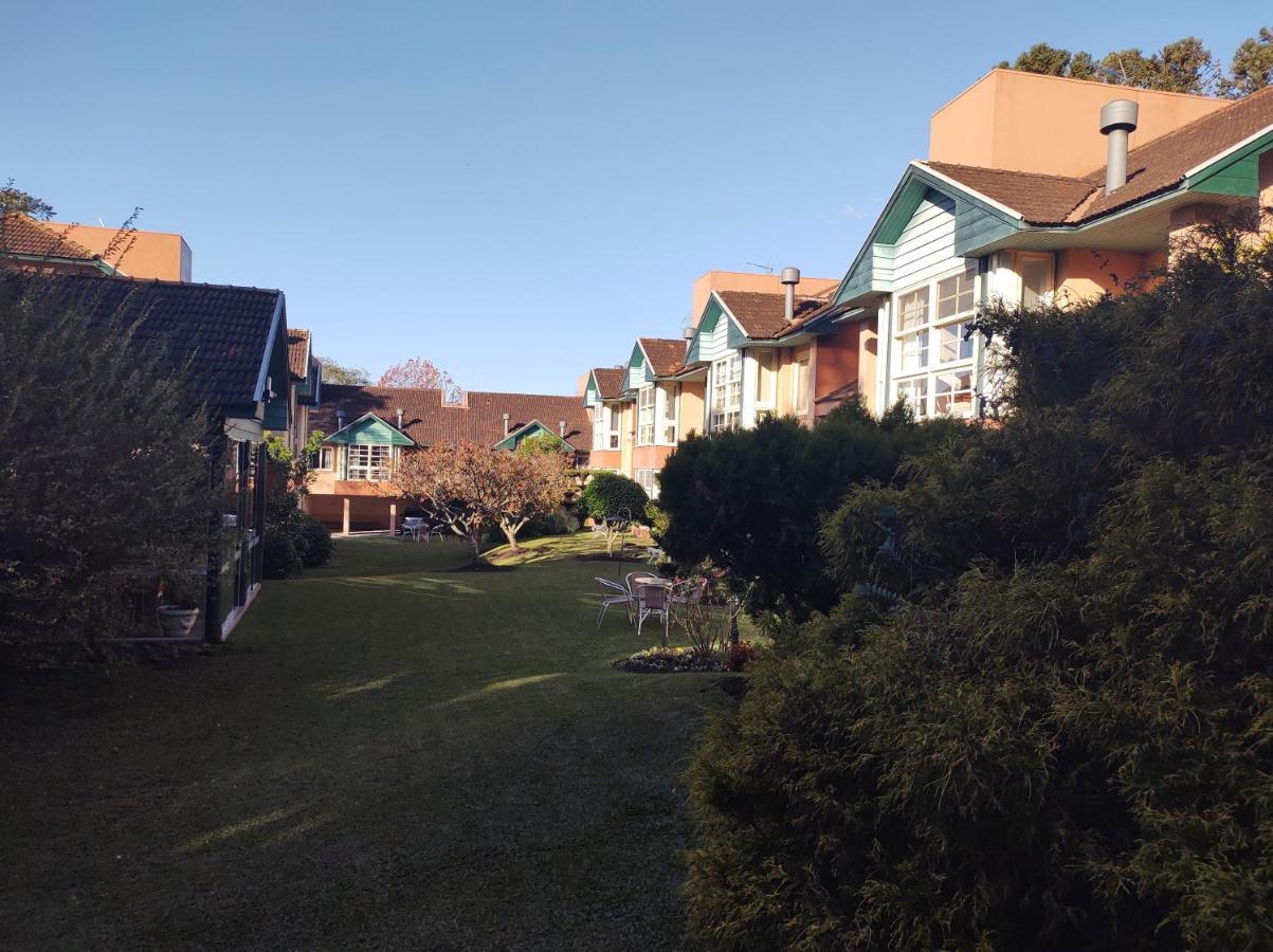 Agradável Apt 2Quartos para família próx ao Lago Negro - 4 min do centro- com churrasqueira Gramado Esterno foto