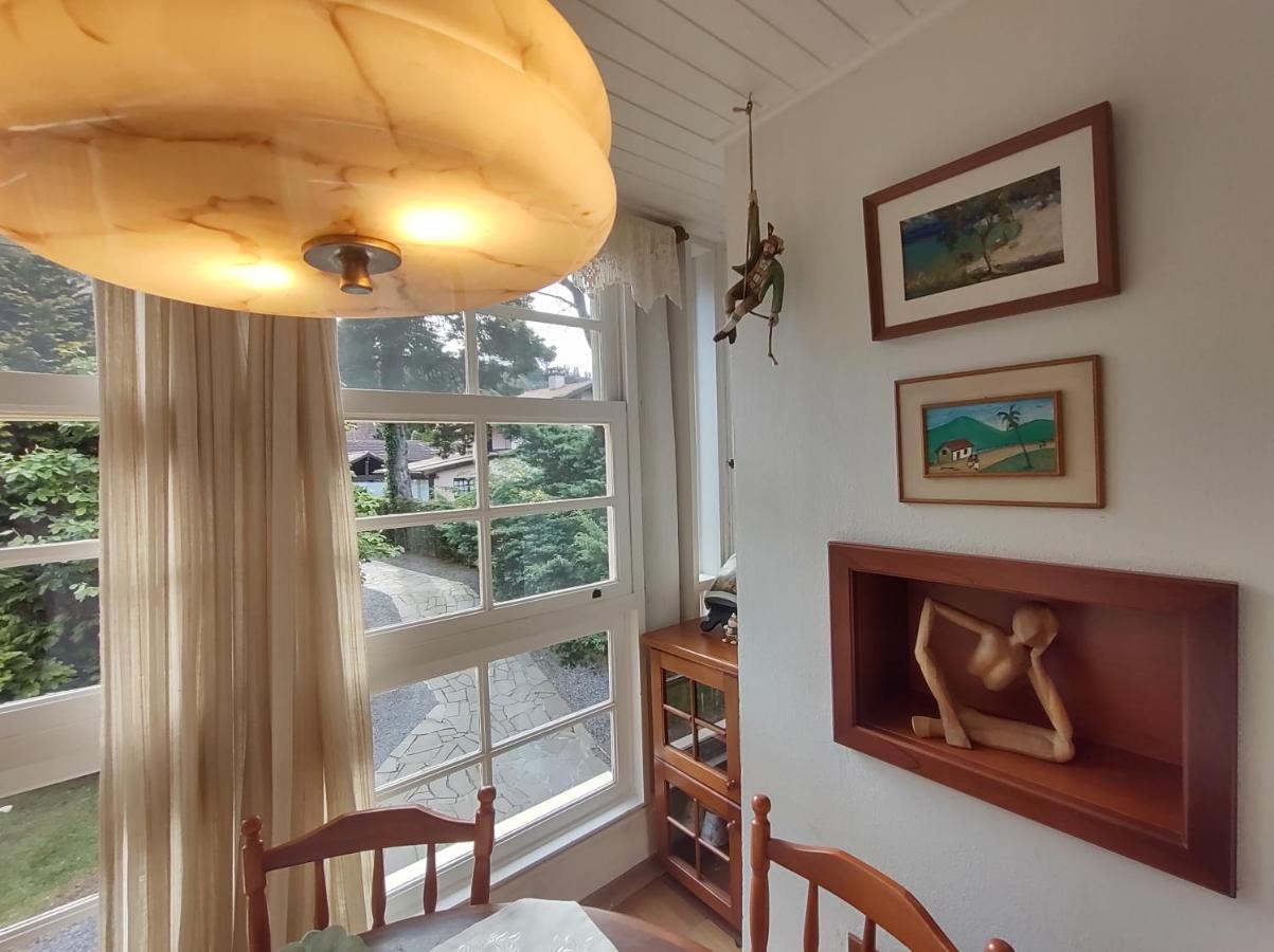 Agradável Apt 2Quartos para família próx ao Lago Negro - 4 min do centro- com churrasqueira Gramado Esterno foto